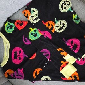 Target Halloween 2024 Colorful Jack-O-Lantern Kid Pajama Set, 6T, 2 Piece, EUC